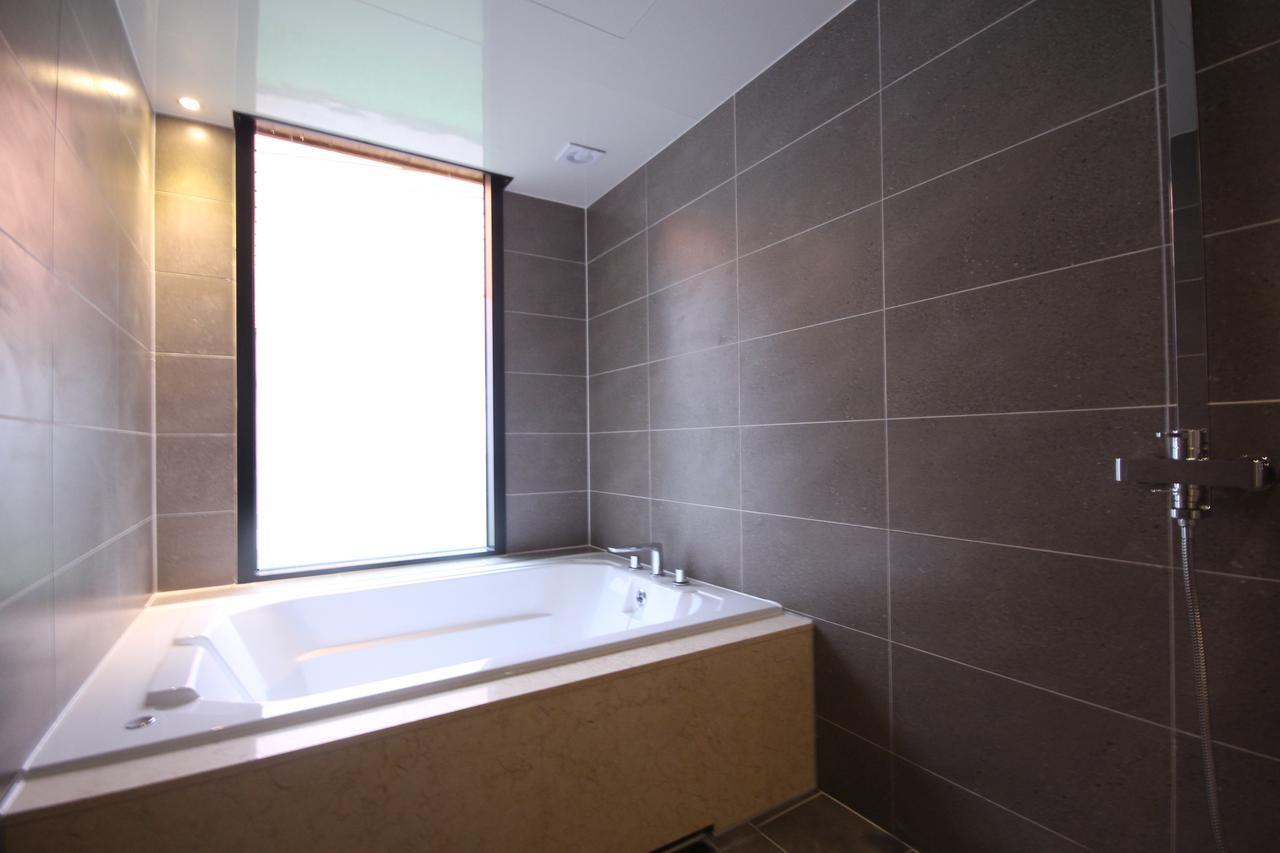 Mbn Hotel Changwon Exterior foto